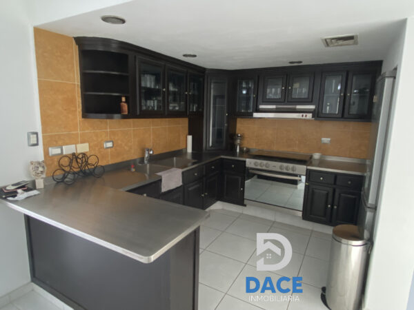 CASA EN VENTA COL. CHAPULTEPEC CULIACAN - Image 9