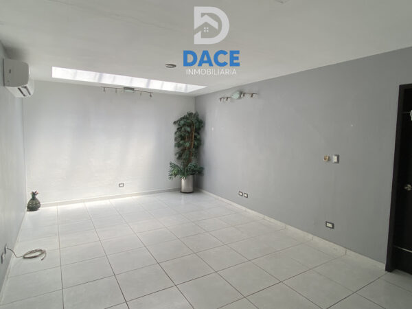 CASA EN VENTA COL. CHAPULTEPEC CULIACAN - Image 6