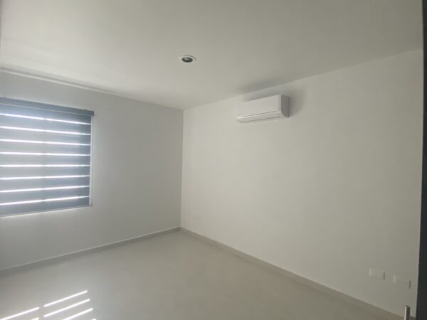 ESTRENA CASA EN RENTA PRIVADA BELCANTTO SECTOR SALIDA SUR CULIACAN - Image 12