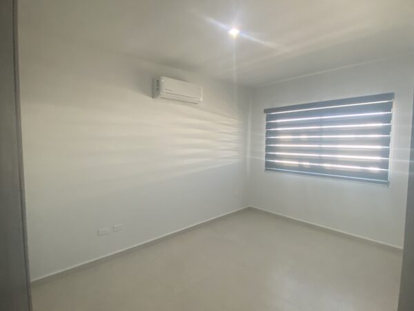 ESTRENA CASA EN RENTA PRIVADA BELCANTTO SECTOR SALIDA SUR CULIACAN - Image 14