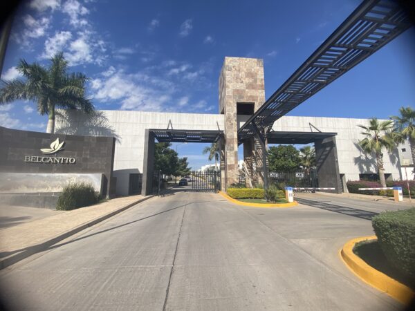 ESTRENA CASA EN RENTA PRIVADA BELCANTTO SECTOR SALIDA SUR CULIACAN - Image 27
