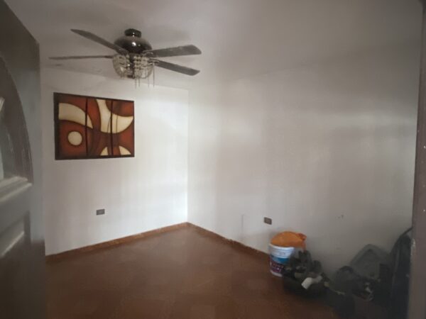 CASA EN VENTA ZONA CU VILLA UNIVERSIDAD CULIACAN FRACCIONAMIENTO NUEVA GALAXIA  MALECON - Image 4