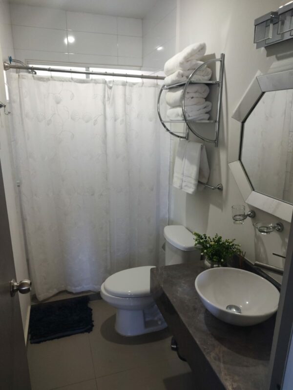 DEPARTAMENTO AMUEBLADO EN RENTA EN MAZATLAN CERRITOS CONTRATO ANUAL - Image 11