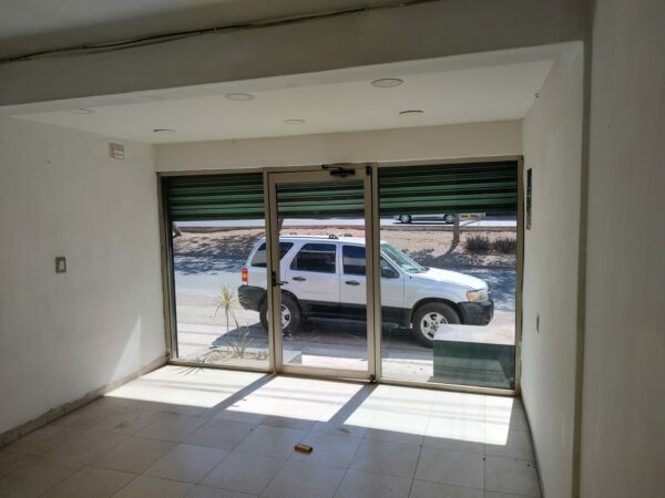 LOCAL EN RENTA VILLA UNIVERSIDAD CULIACAN BLVD. DE LAS AMERICAS - Image 3