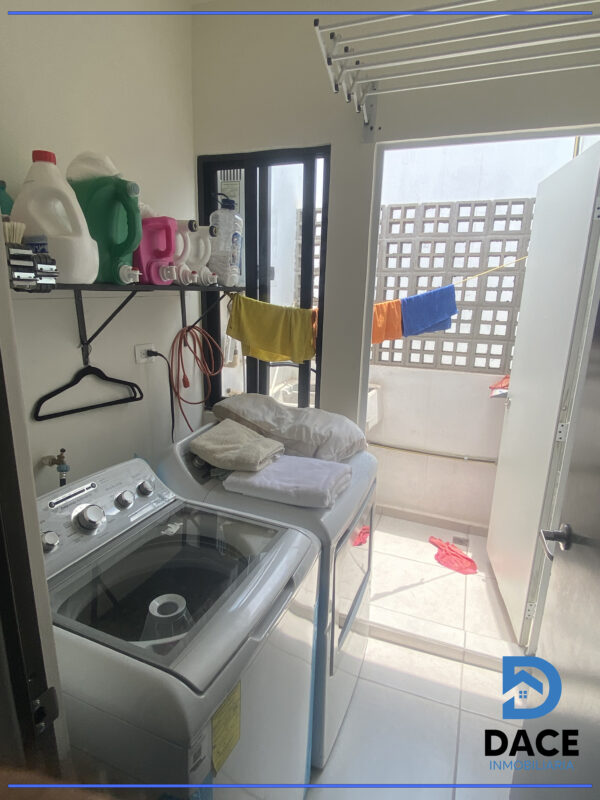 CASA EN VENTA VALLE ALTO PRIVADA CON ALBERCA CULIACAN - Image 15