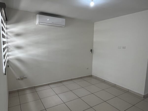 EN RENTA CASA VILLAS BARCELONA CULIACAN - Image 6
