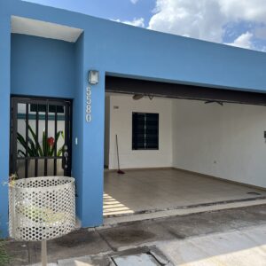 CASA EN RENTA AMUEBLADA CON COCHERA EN VALLE ALTO CULIACAN