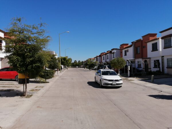 CASA EN VENTA FRACCIONAMIENTO MONTERREAL ZONA PORTALEGRE LA CONQUISTA - Image 14