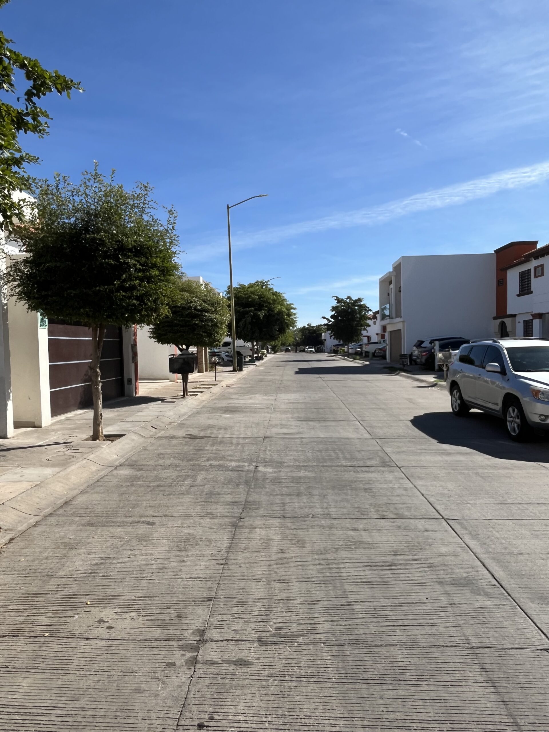 CASA EN VENTA O RENTA FRACC. MONTERREAL PORTALEGRE CULIACAN - Image 4