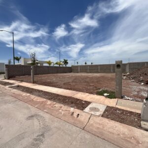LOTE 08 CON SERVICIOS PORTALEGRE ELEMENT PRIVADA CULIACAN
