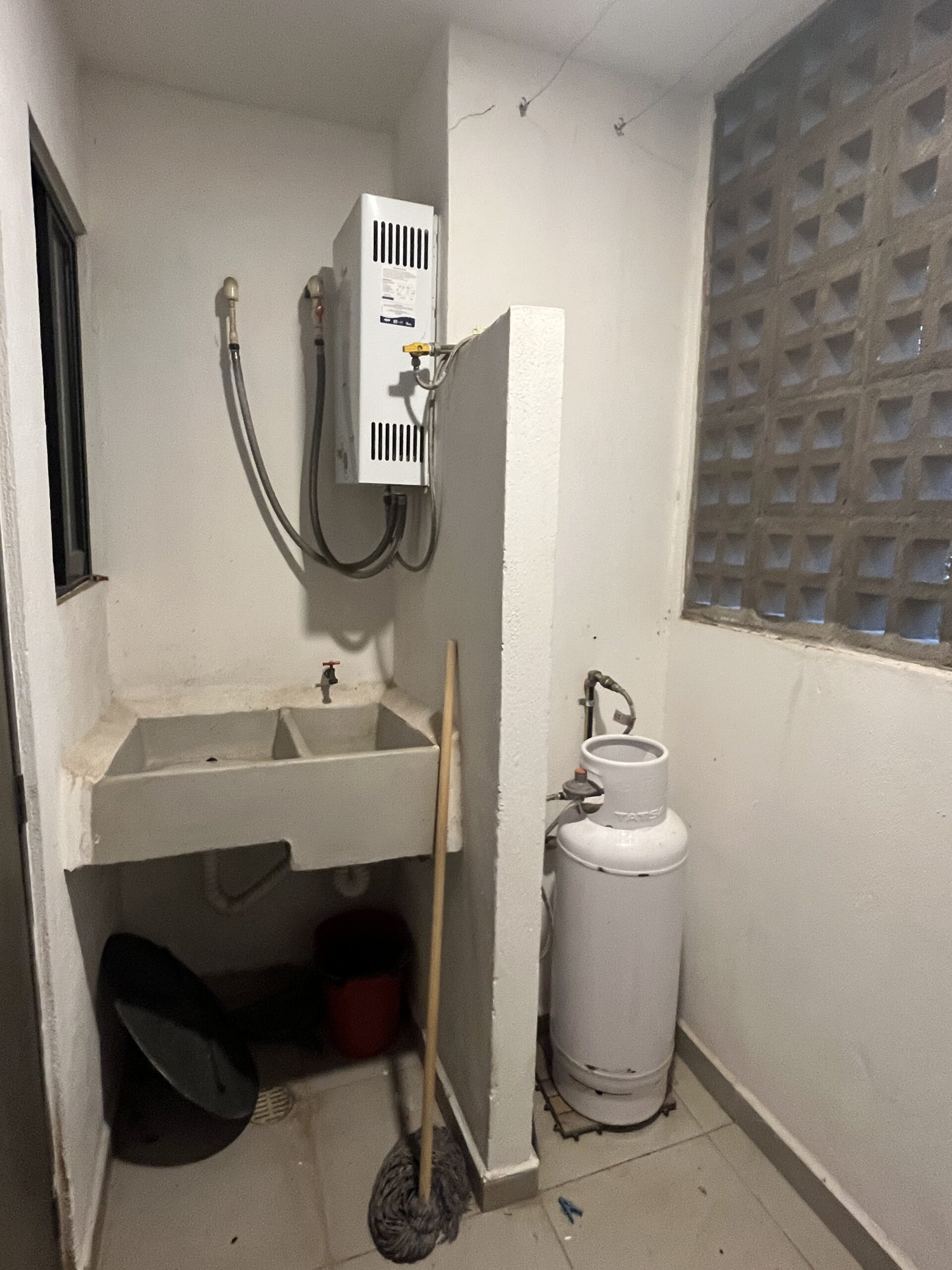 DEPARTAMENTO EN RENTA AMUEBLADO PRIVADA VALLE ALTO - Image 19