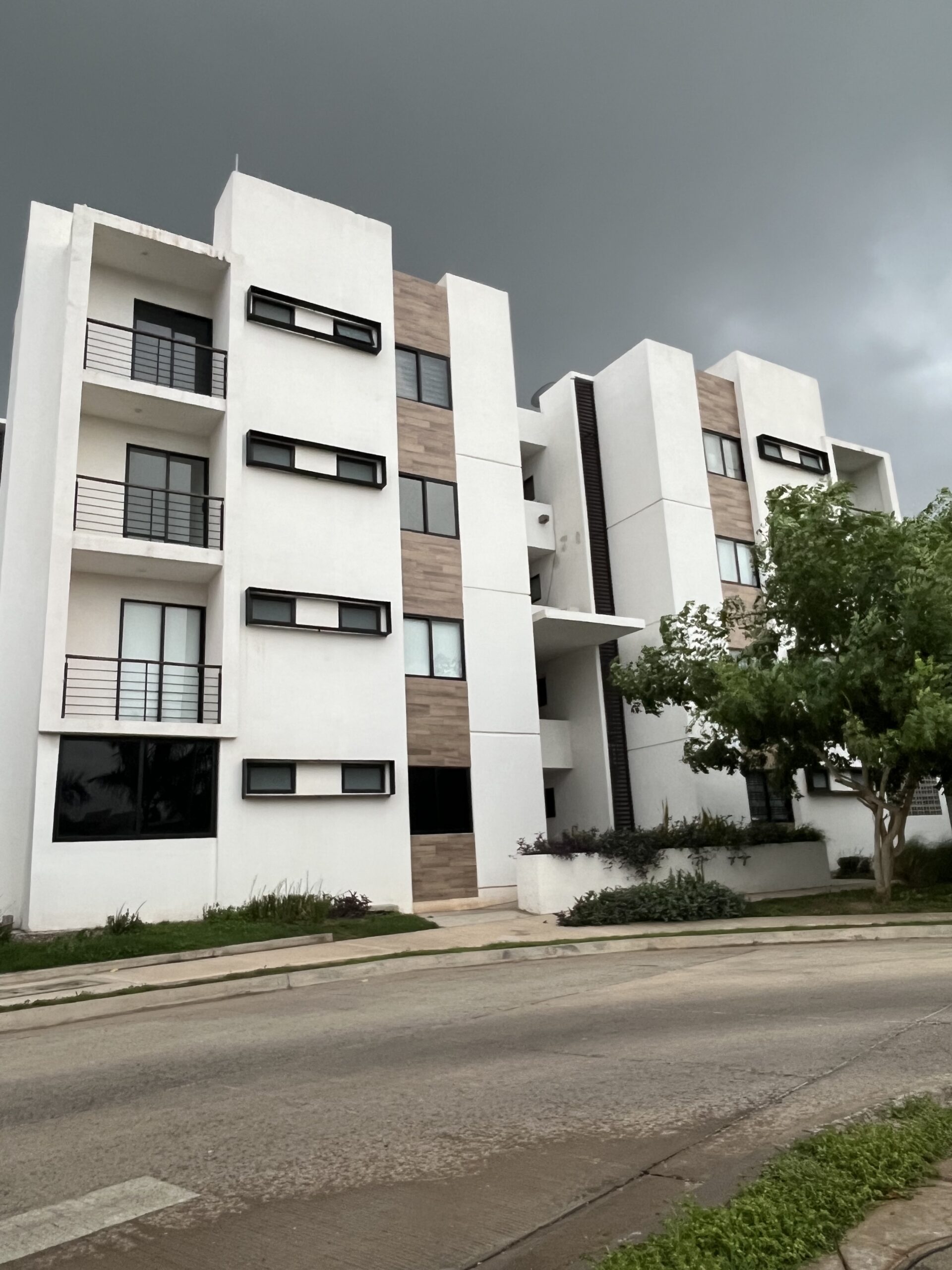 DEPARTAMENTO EN RENTA AMUEBLADO PRIVADA VALLE ALTO