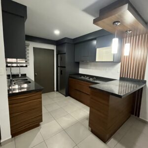 VALLE ALTO PRIVADA DEPARTAMENTO CON ALBERCA