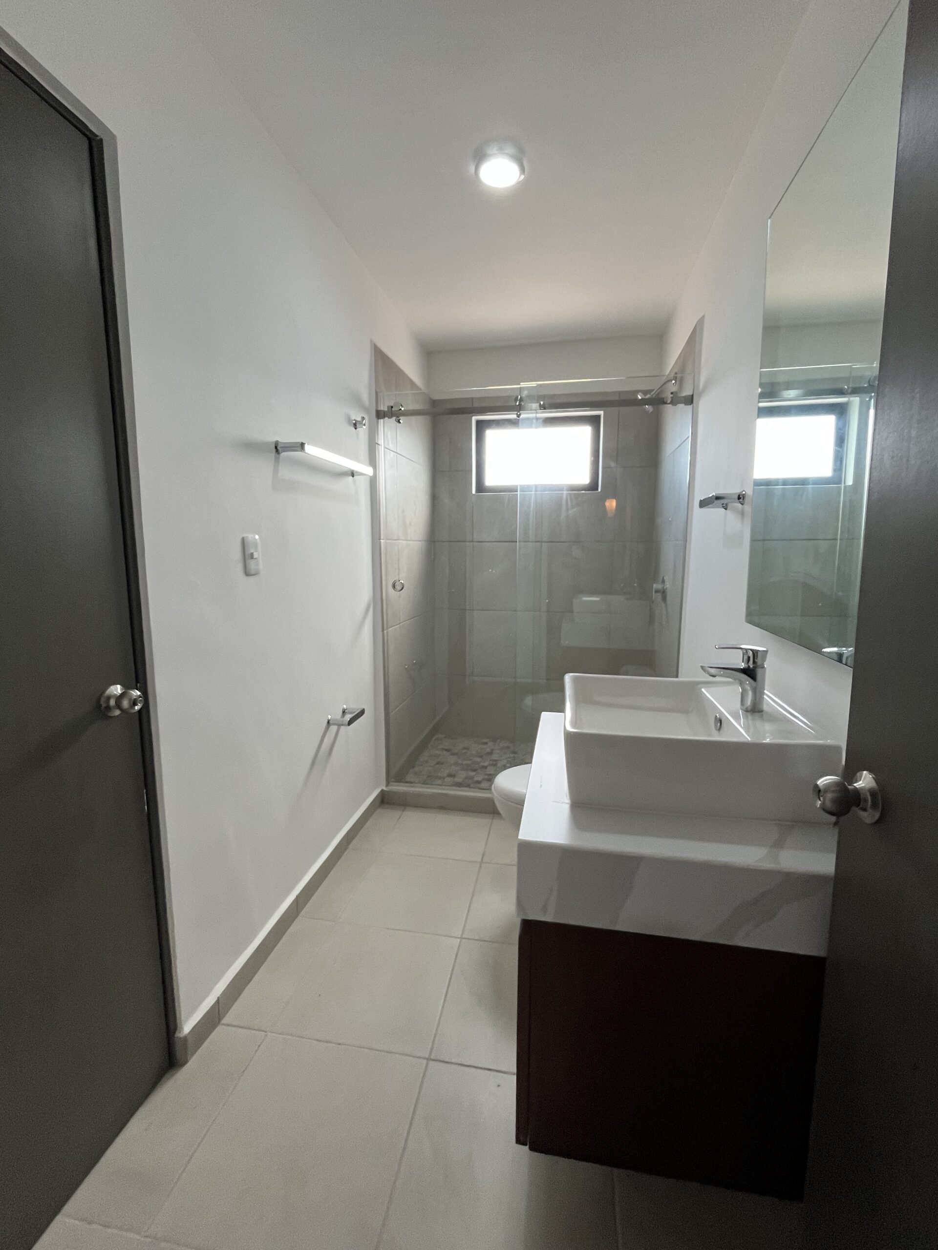 ESTRENA DEPARTAMENTO EN PRIVADA VALLE ALTO BARUN 3 - Image 10