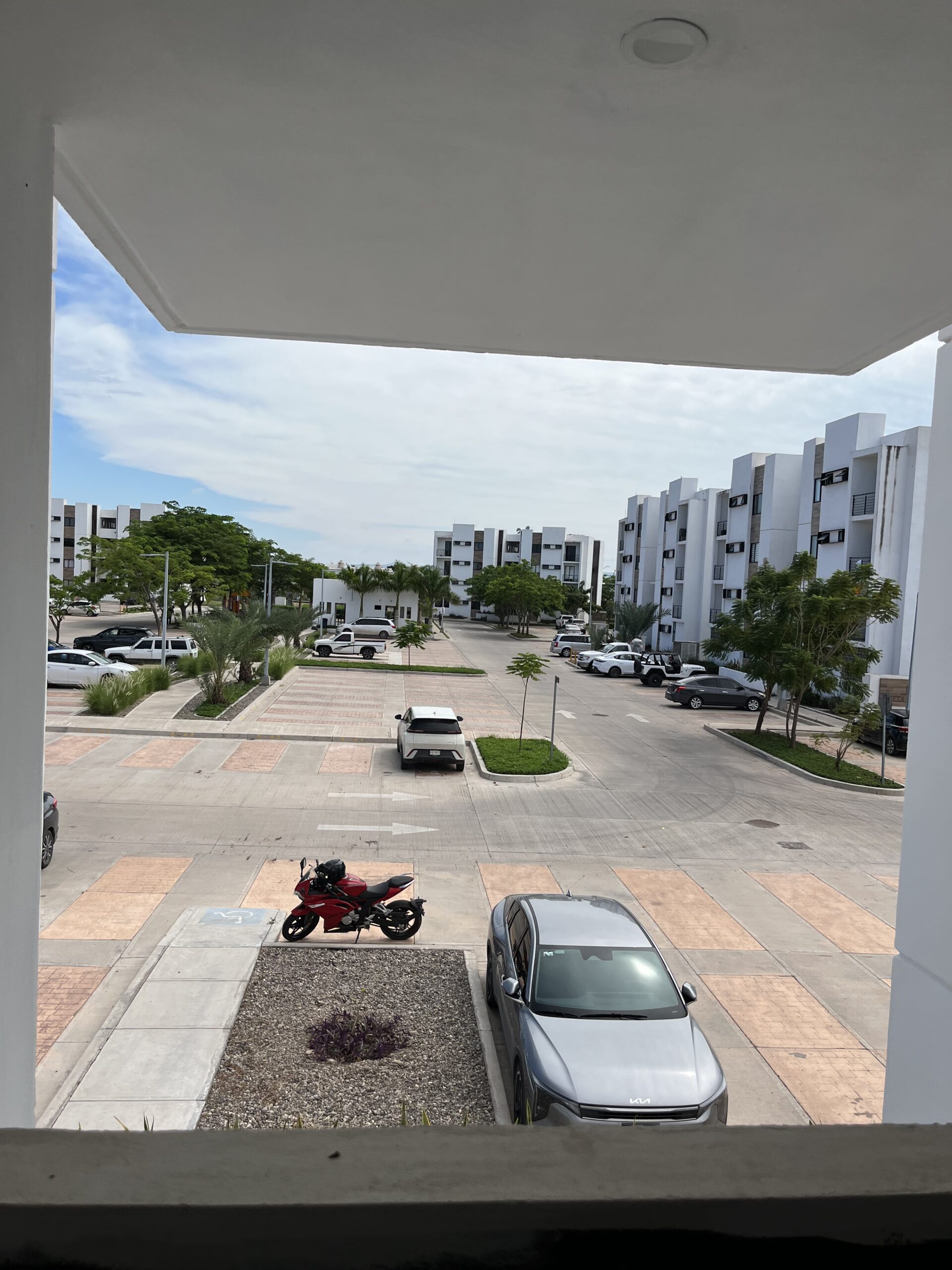 ESTRENA DEPARTAMENTO EN PRIVADA VALLE ALTO BARUN 3 - Image 17