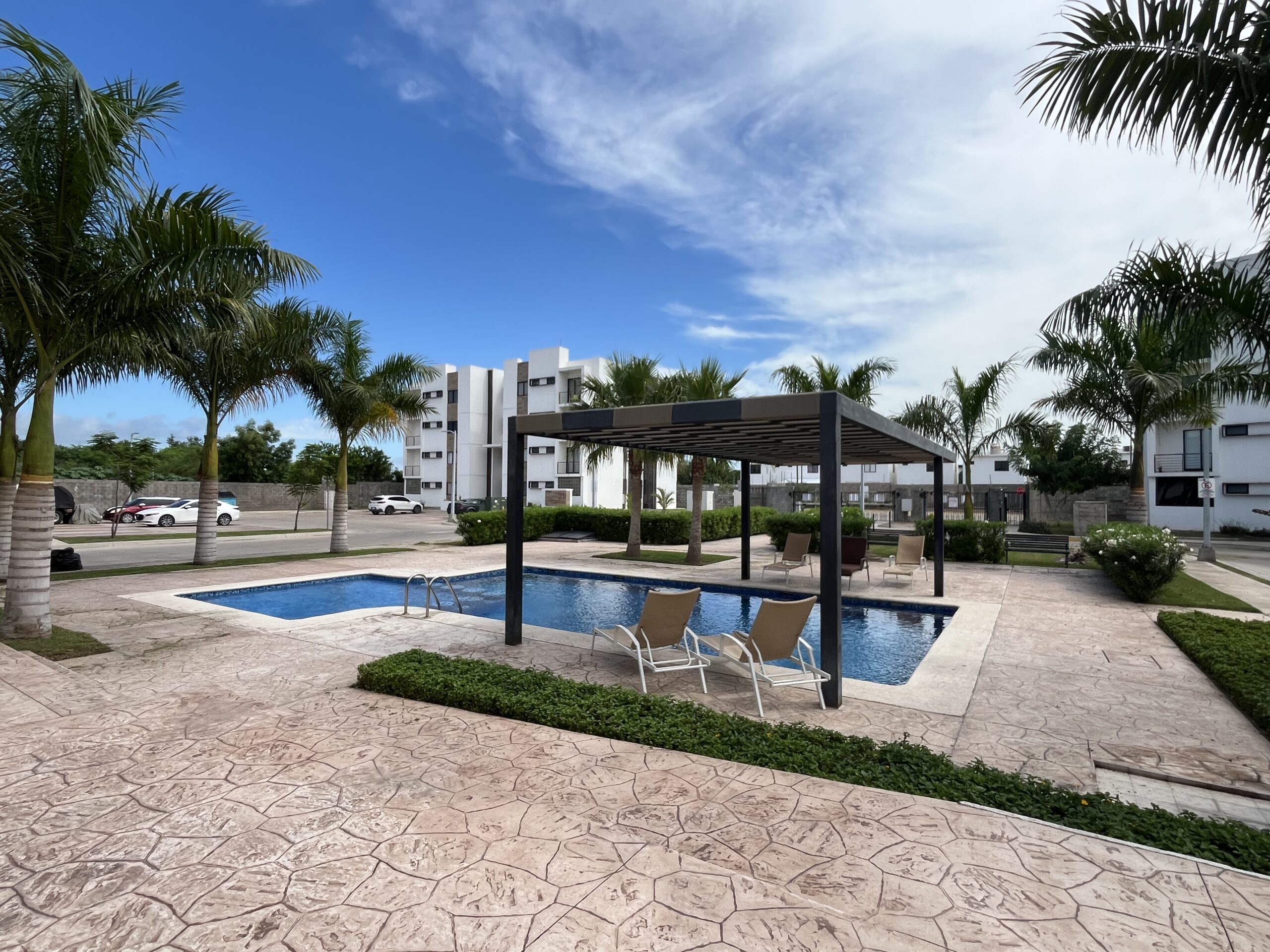 ESTRENA DEPARTAMENTO EN PRIVADA VALLE ALTO BARUN 3 - Image 18